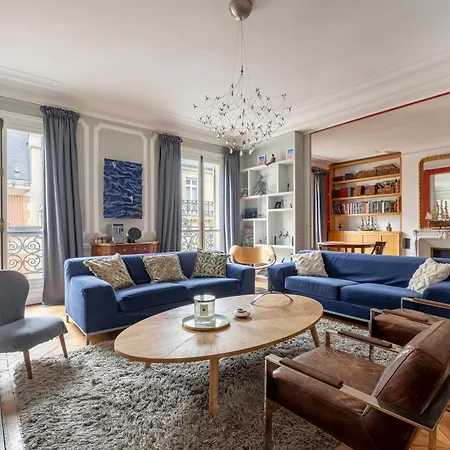 Apartment Veeve - The Artist's Paris