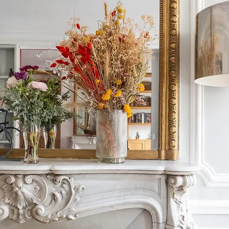 Veeve - The Artist's Apartment Paris